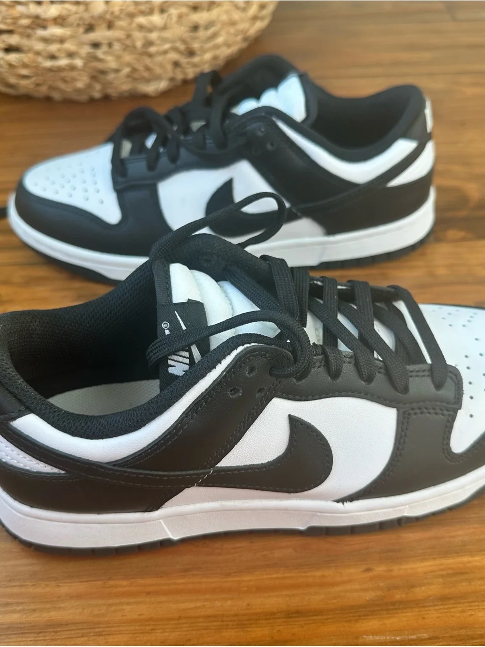 Nike Women’s Black and White Nike Low-Top panda Sneakers